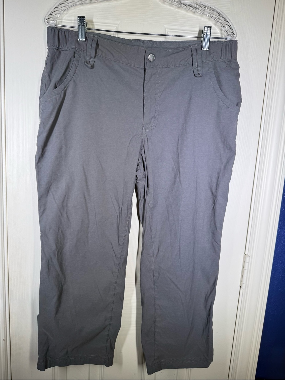 Duluth Trading Co Dry on the Fly Gray Capri Pants Sz 12